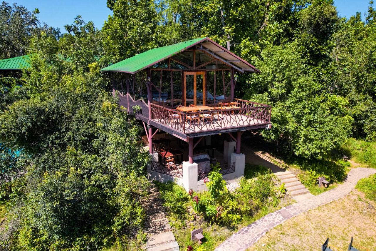 Kanha Jungle Camp Luaran gambar