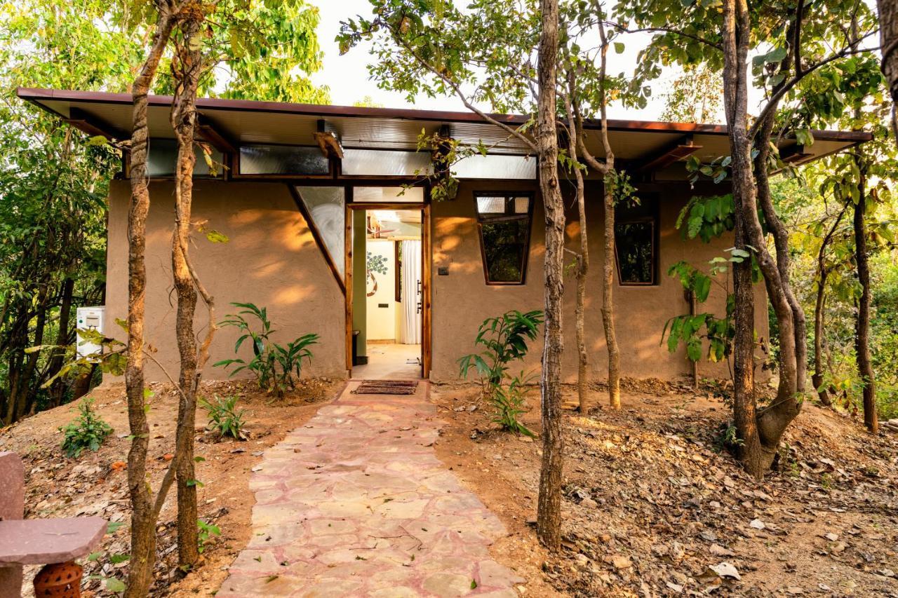 Kanha Jungle Camp Luaran gambar