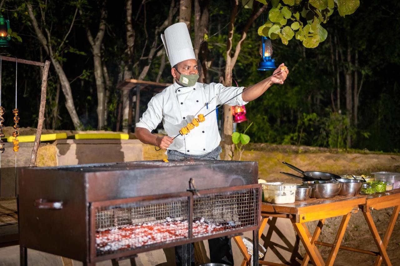 Kanha Jungle Camp Luaran gambar