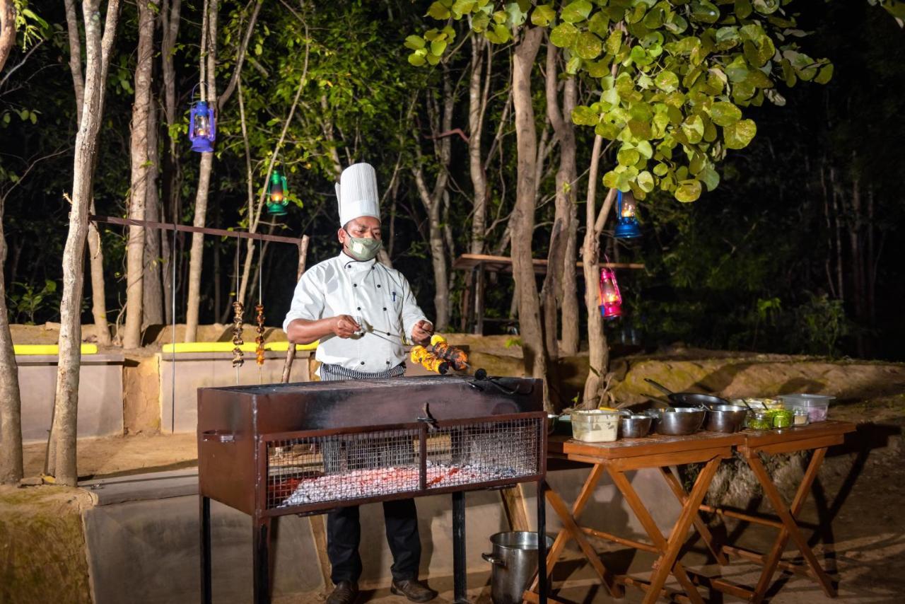 Kanha Jungle Camp Luaran gambar